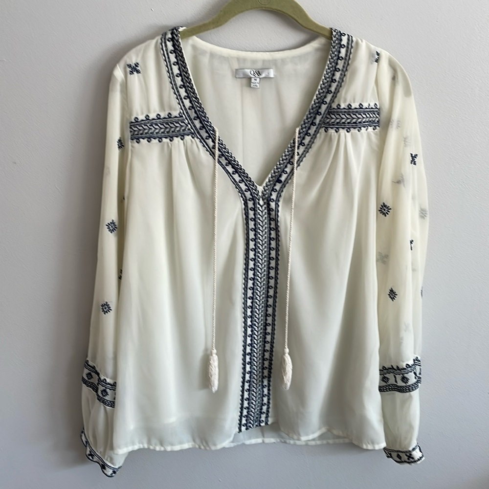 Q&A Women’s Blouse